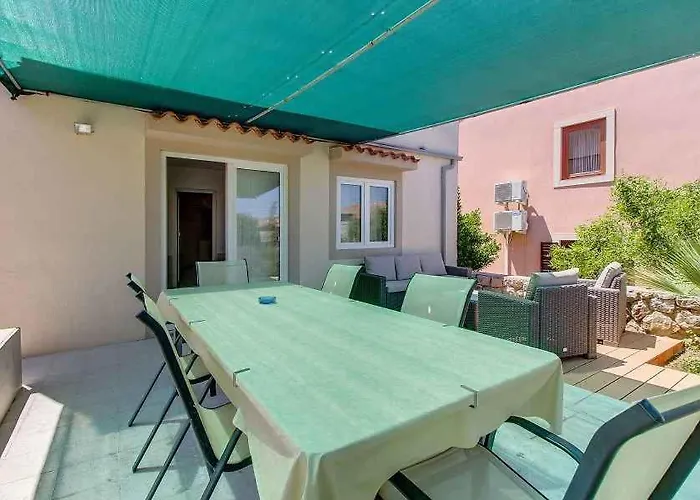 Vakantiehuis In 36244 Mali Lošinj